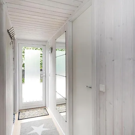 Stunning Home In Hadsund With Kitchen Holiday home Oster Hurup