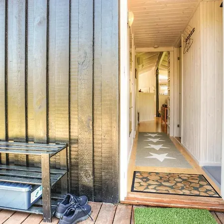 Casa vacanze Stunning In Hadsund With Kitchen