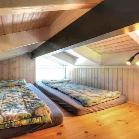 Stunning Home In Hadsund With Kitchen Holiday home *